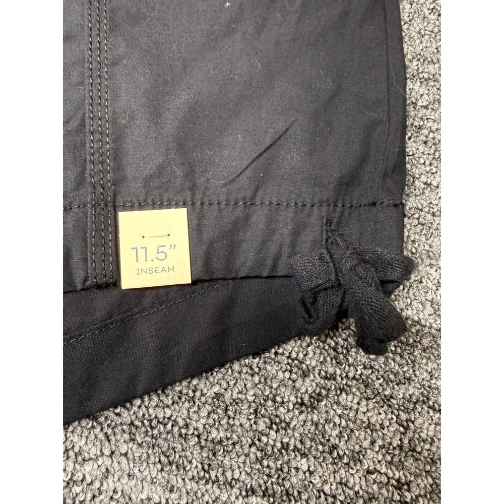 St. Johns Bay Womens Black Bermuda Cargo Shorts Size 18W New 819-0772